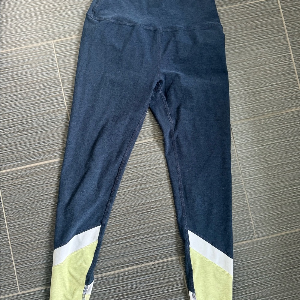 Beyond Yoga Blue and Green Leggings with Color-Blocking Design